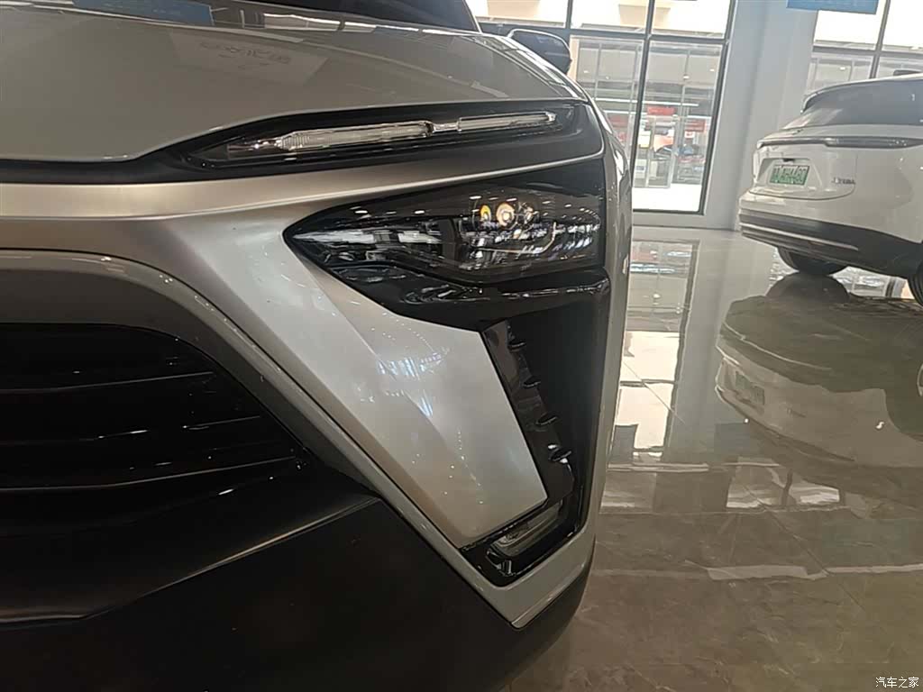NIO ES8, 2020 24