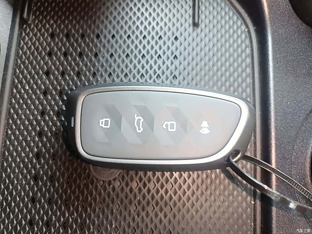 Haval Raptor, 2025 9