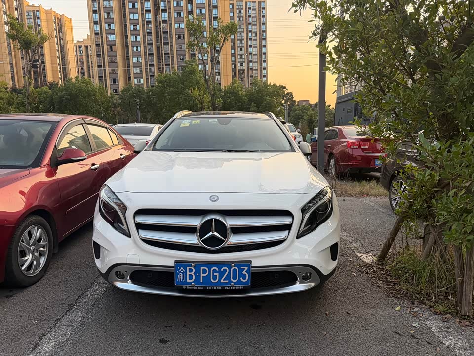 Mercedes-Benz GLA