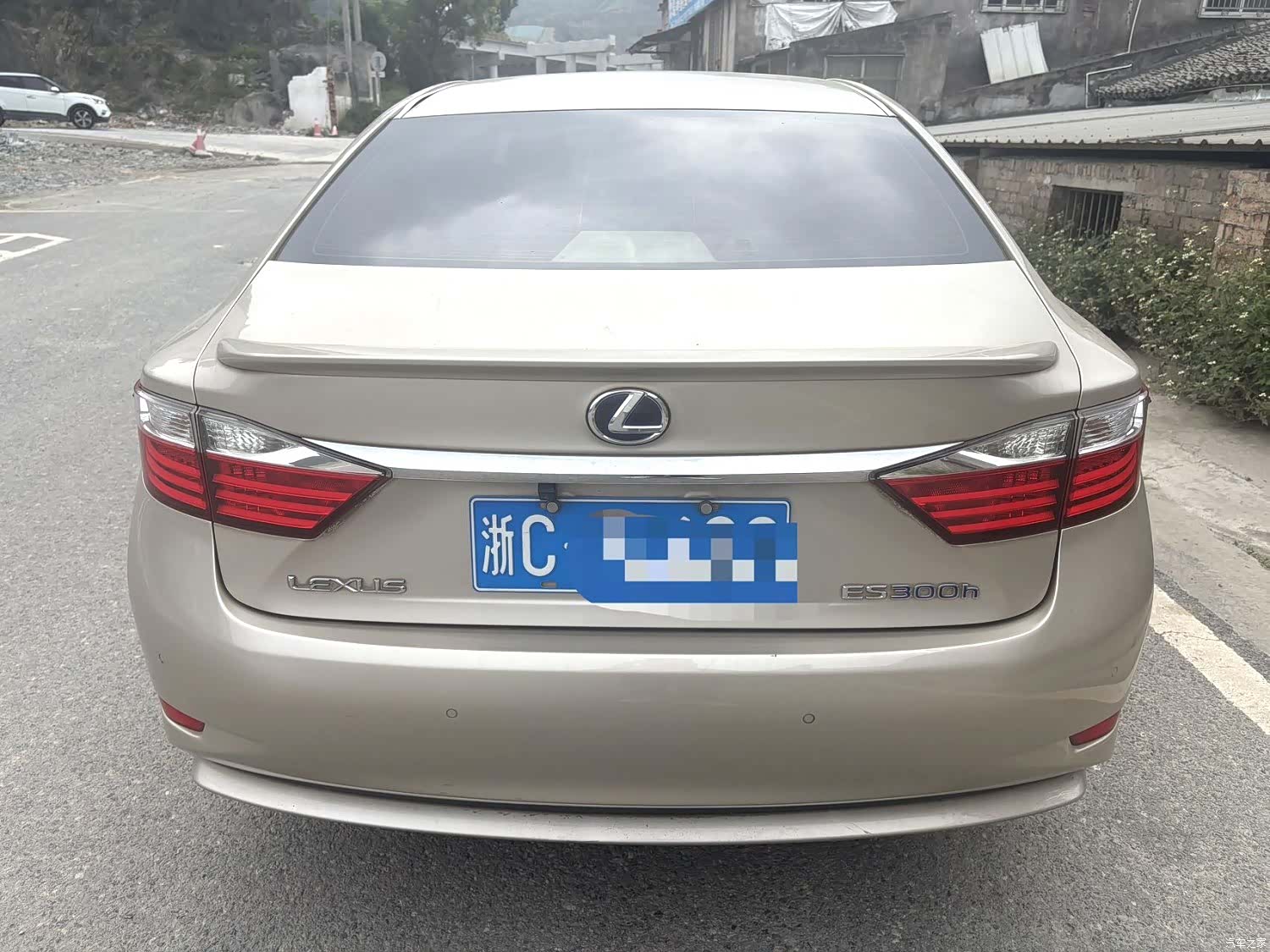 Lexus ES, 2014 8