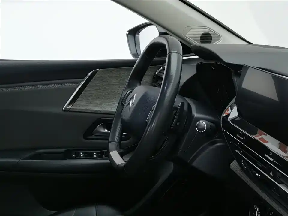 Citroen Versailles C5 X