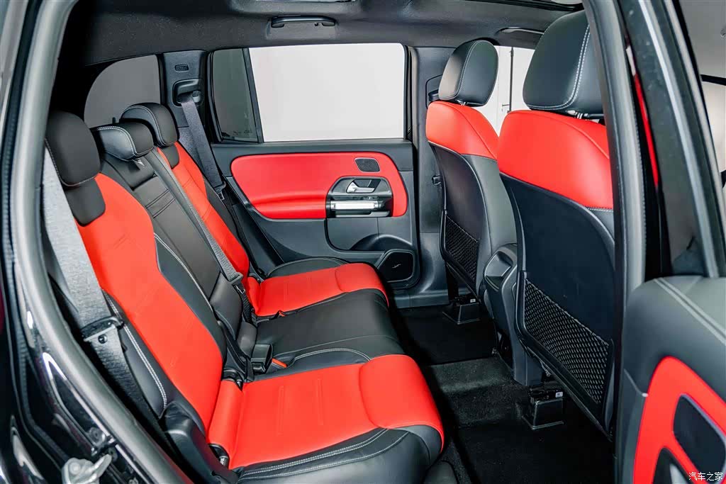 Mercedes-Benz GLB, 2023 22