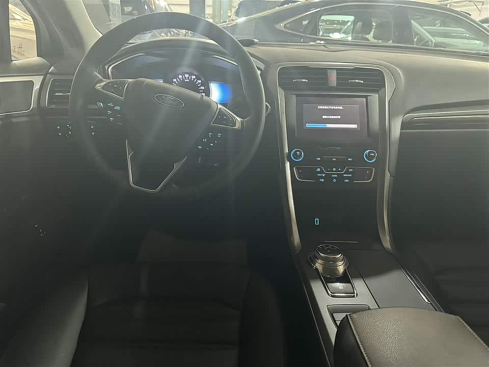 Ford Mondeo Ford Mondeo