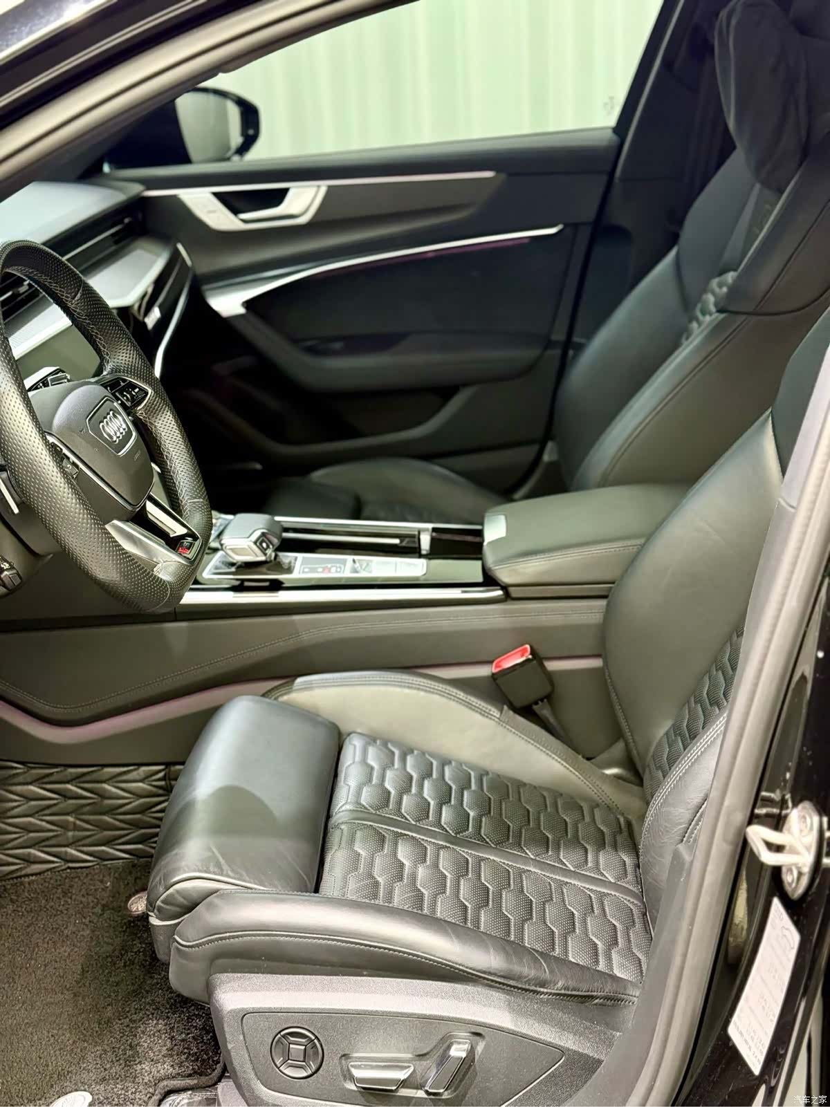 Audi RS, 2025 23