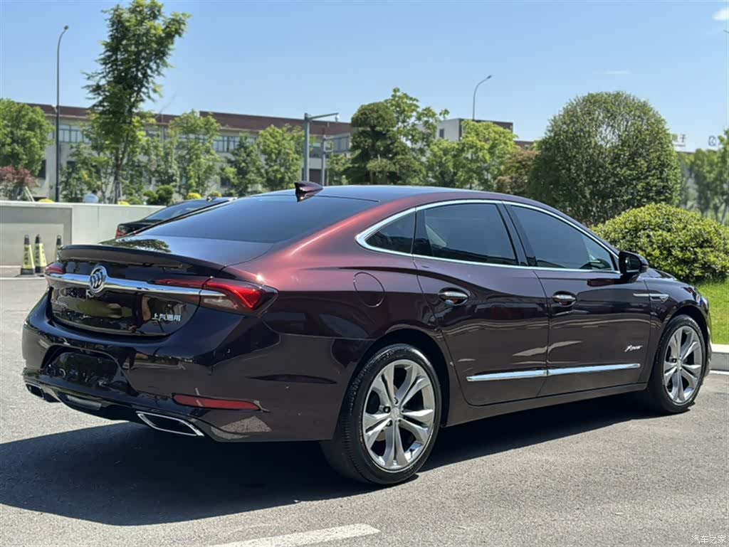 Buick LaCrosse, 2022 12