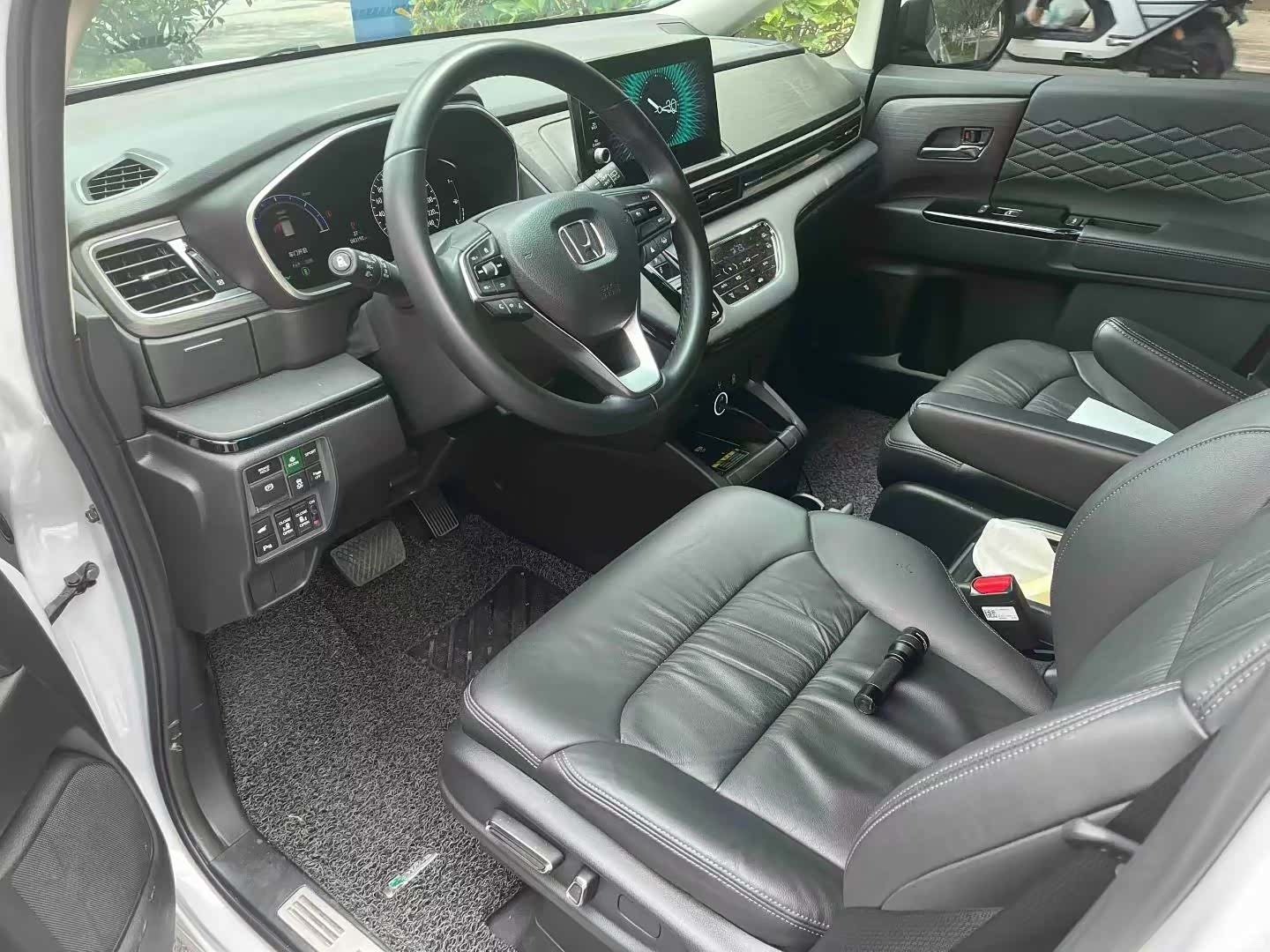 Honda Elysion, 2024 3