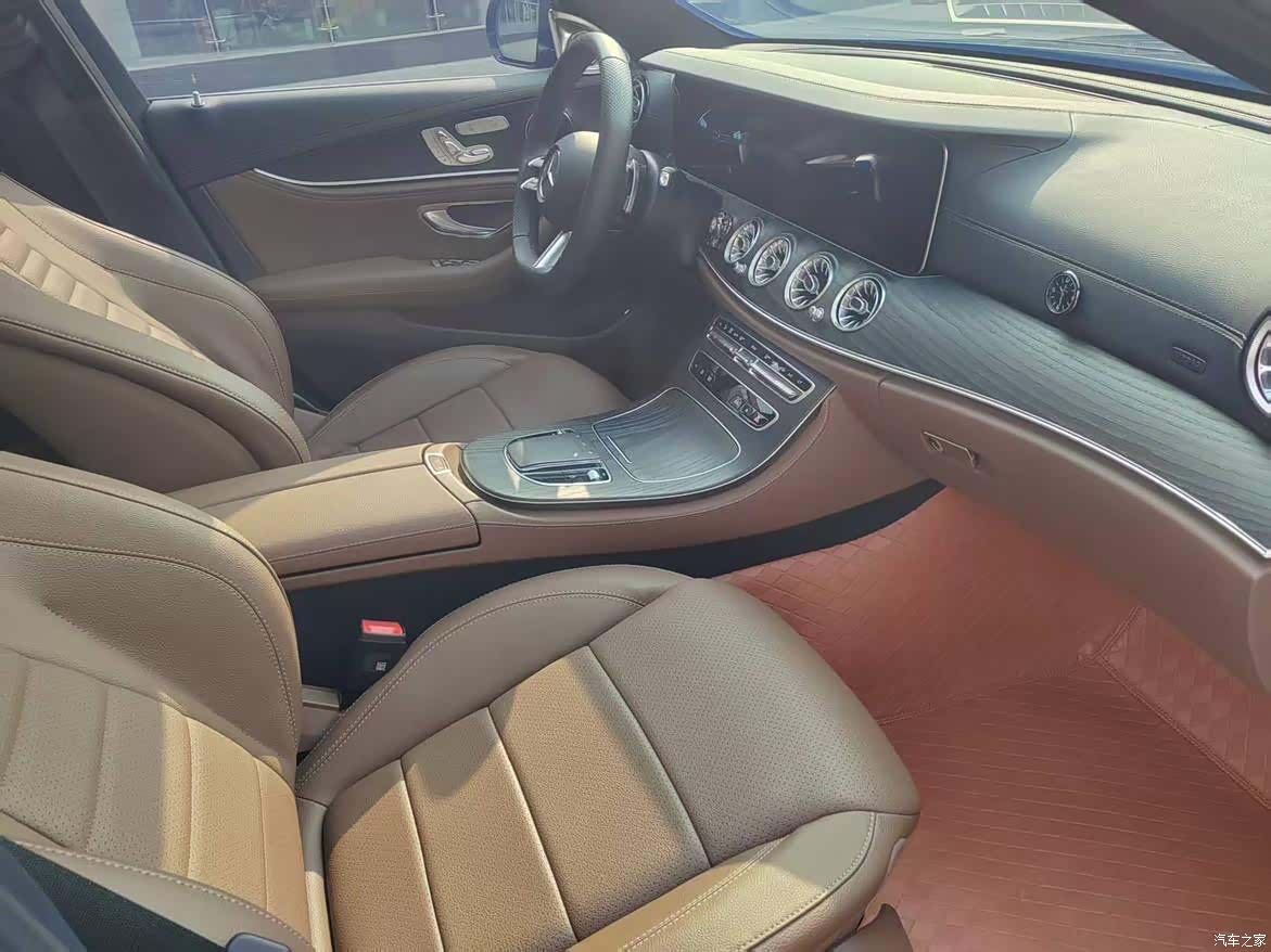 Mercedes-Benz E-Class, 2023 все фото