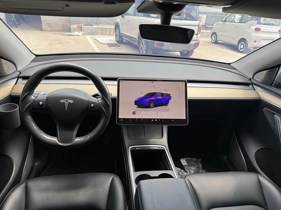 Tesla Model Y Tesla Model Y