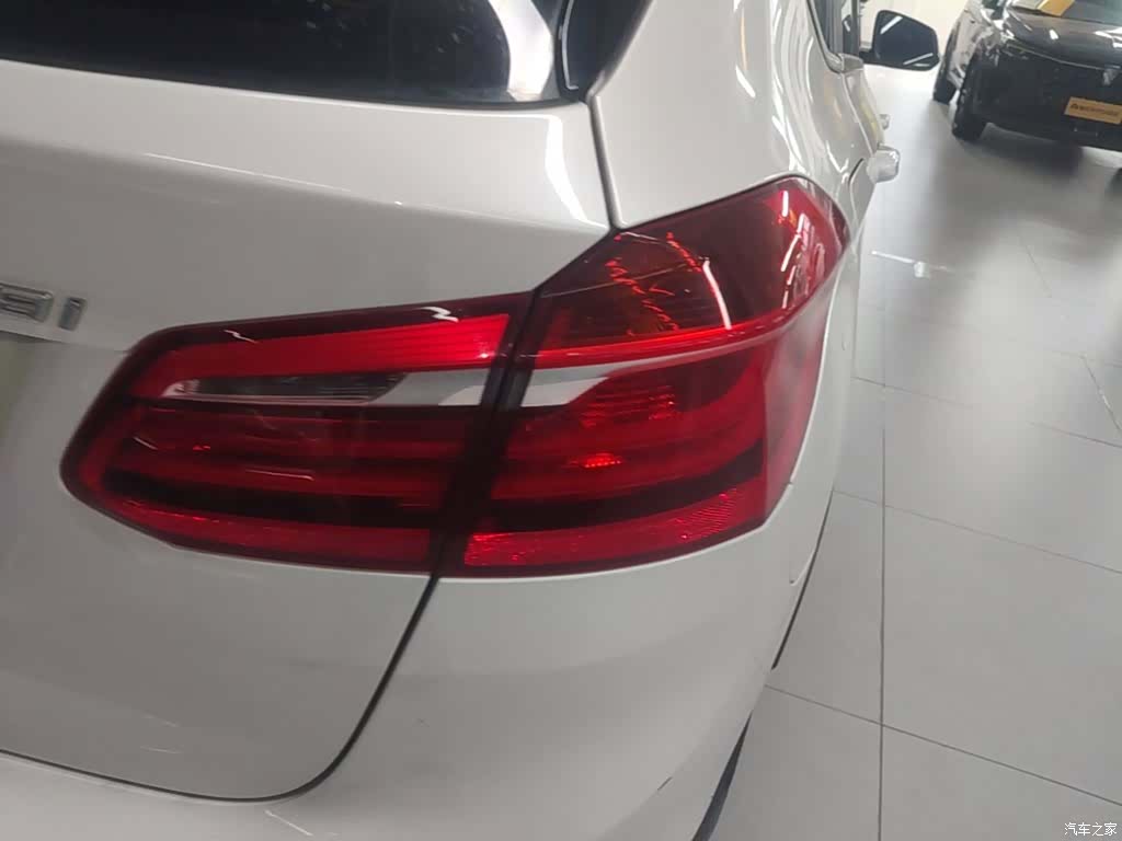 BMW 2 Series, 2018 8