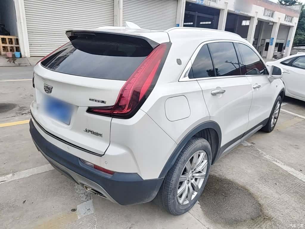 Cadillac XT4, 2020 7