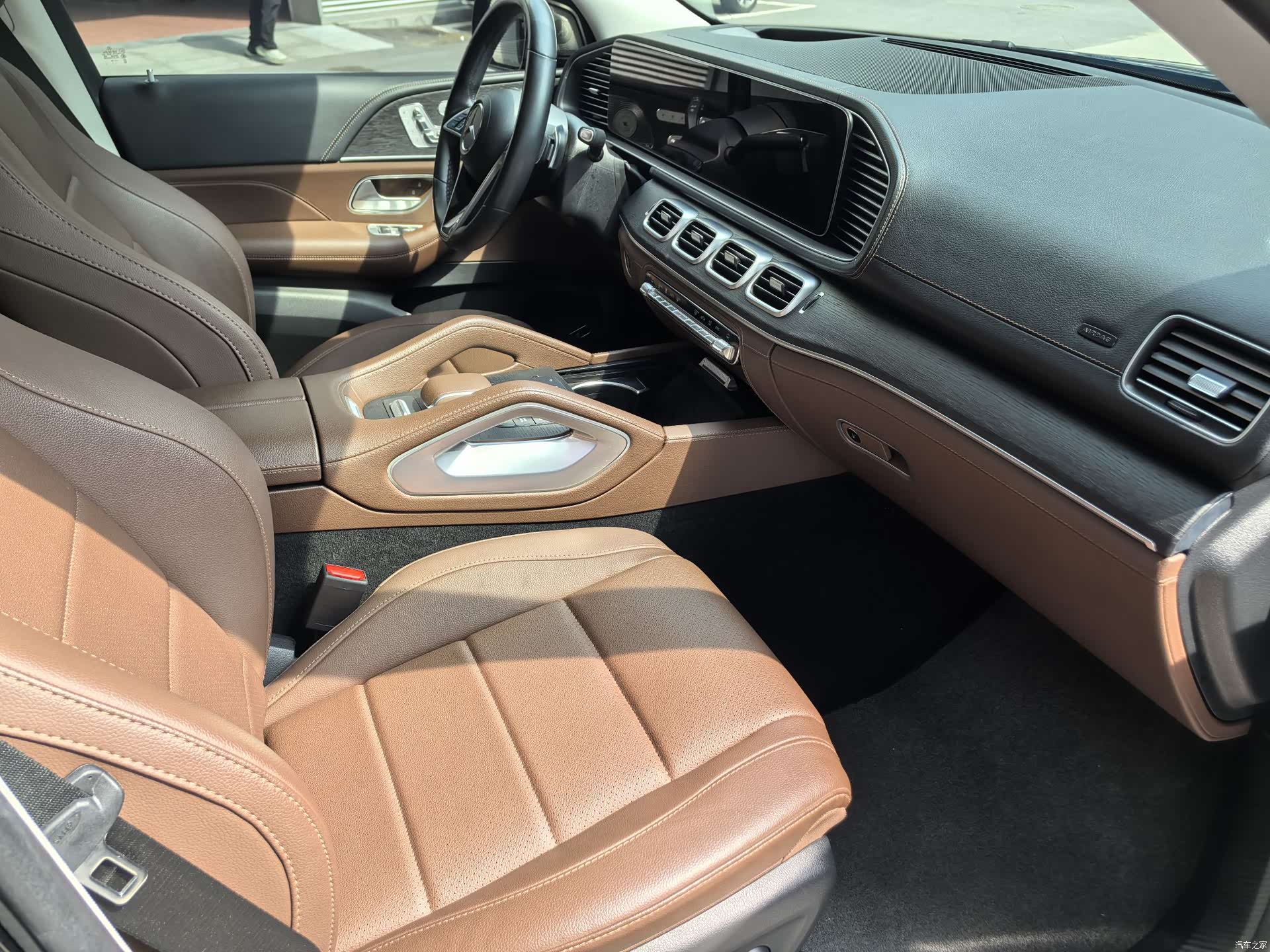 Mercedes-Benz GLE, 2023 10