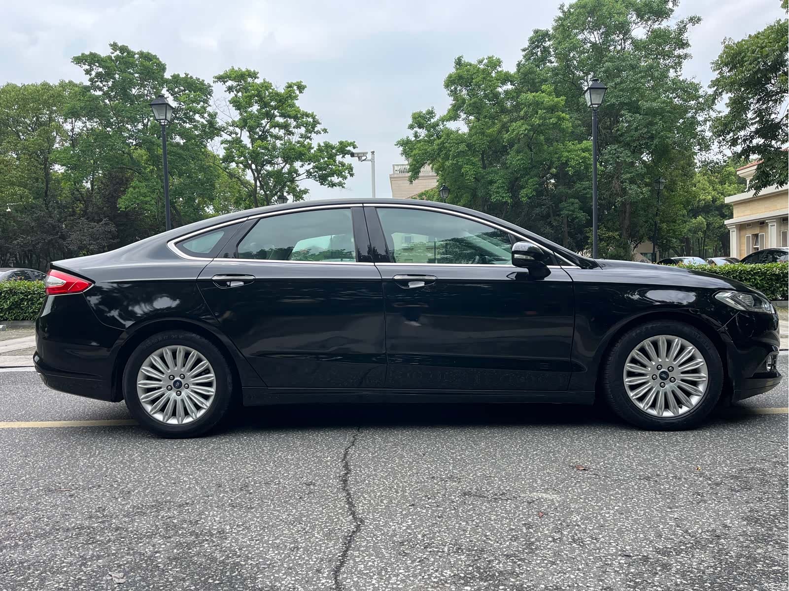 Ford Mondeo, 2015 6