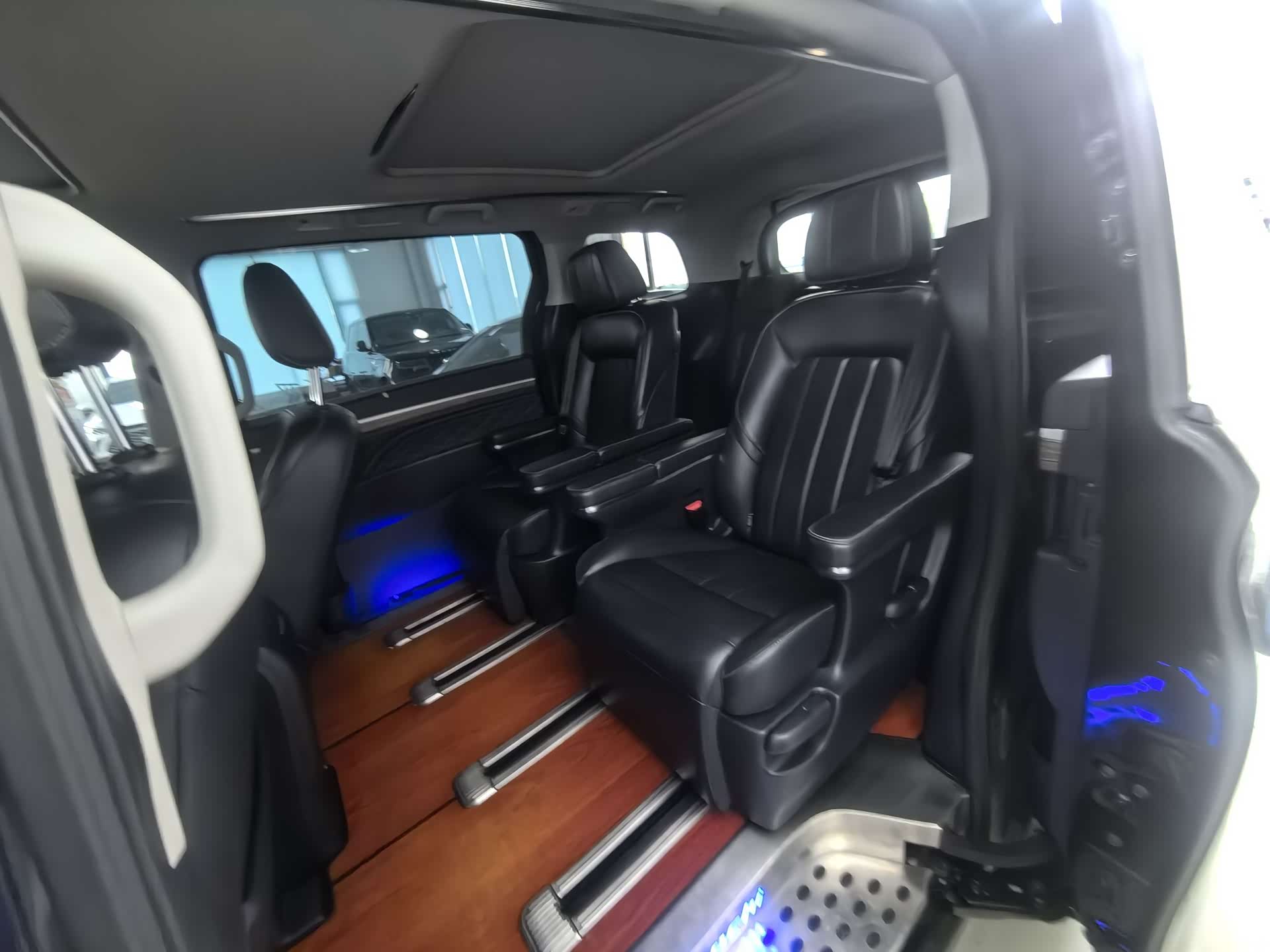 Trumpchi M8, 2020 7
