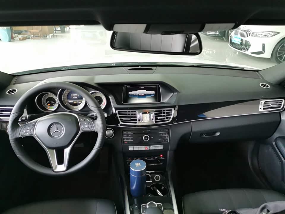 Mercedes-Benz E-class Mercedes-Benz E-class