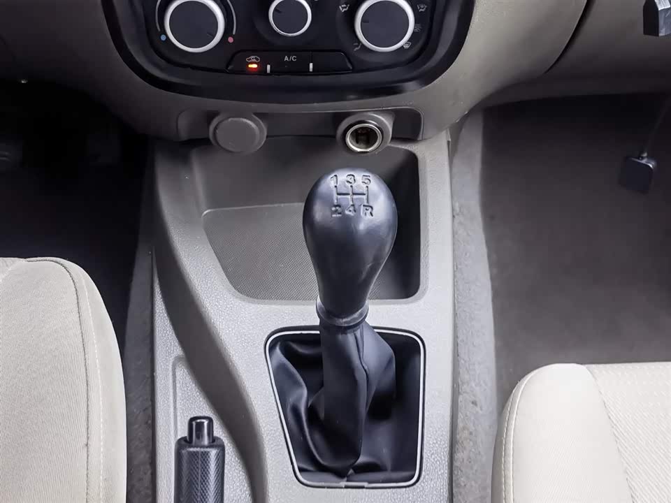 Wuling Wuling Rongguang V