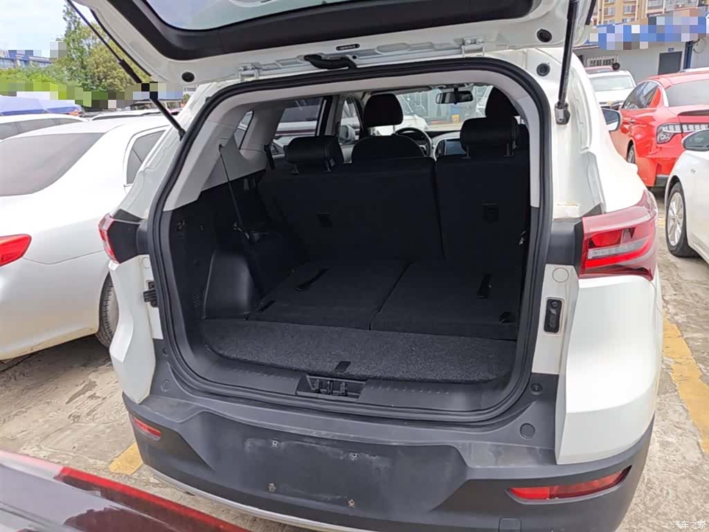 Jetour X70, 2020 19