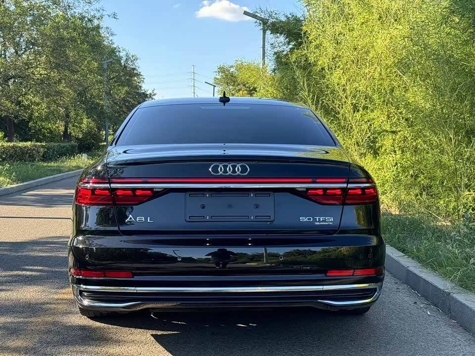 Audi A8 Audi A8