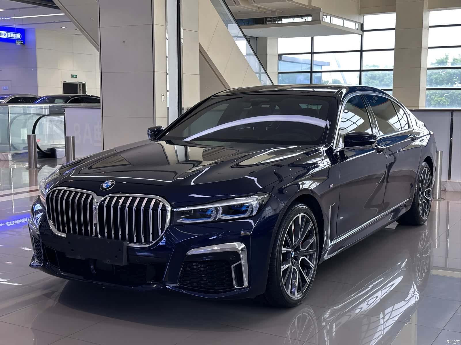 BMW 7 Series, 2022 1