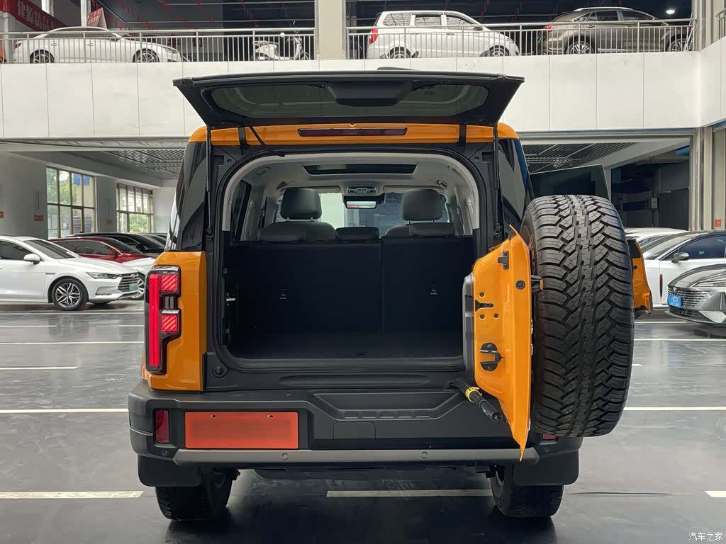 BAIC BJ40, 2024 16