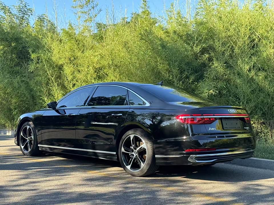 Audi A8 Audi A8