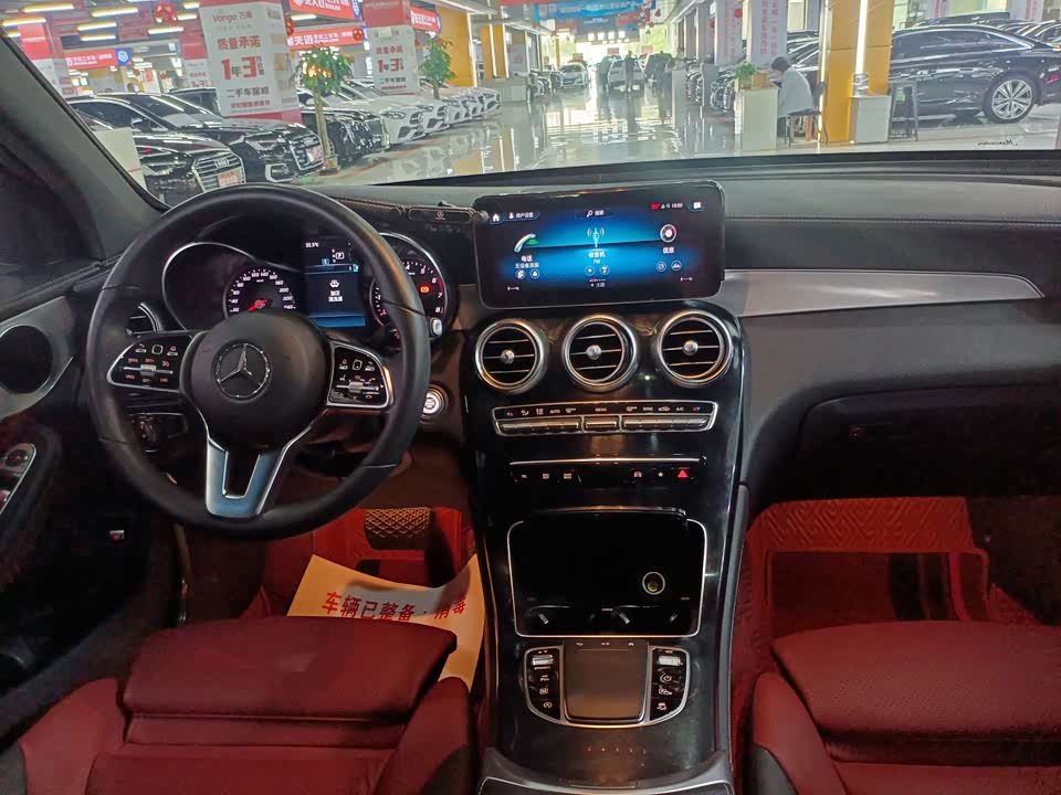 Mercedes-Benz GLC Mercedes-Benz GLC