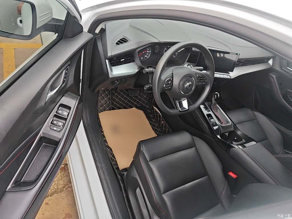 MG MG5, 2024 16