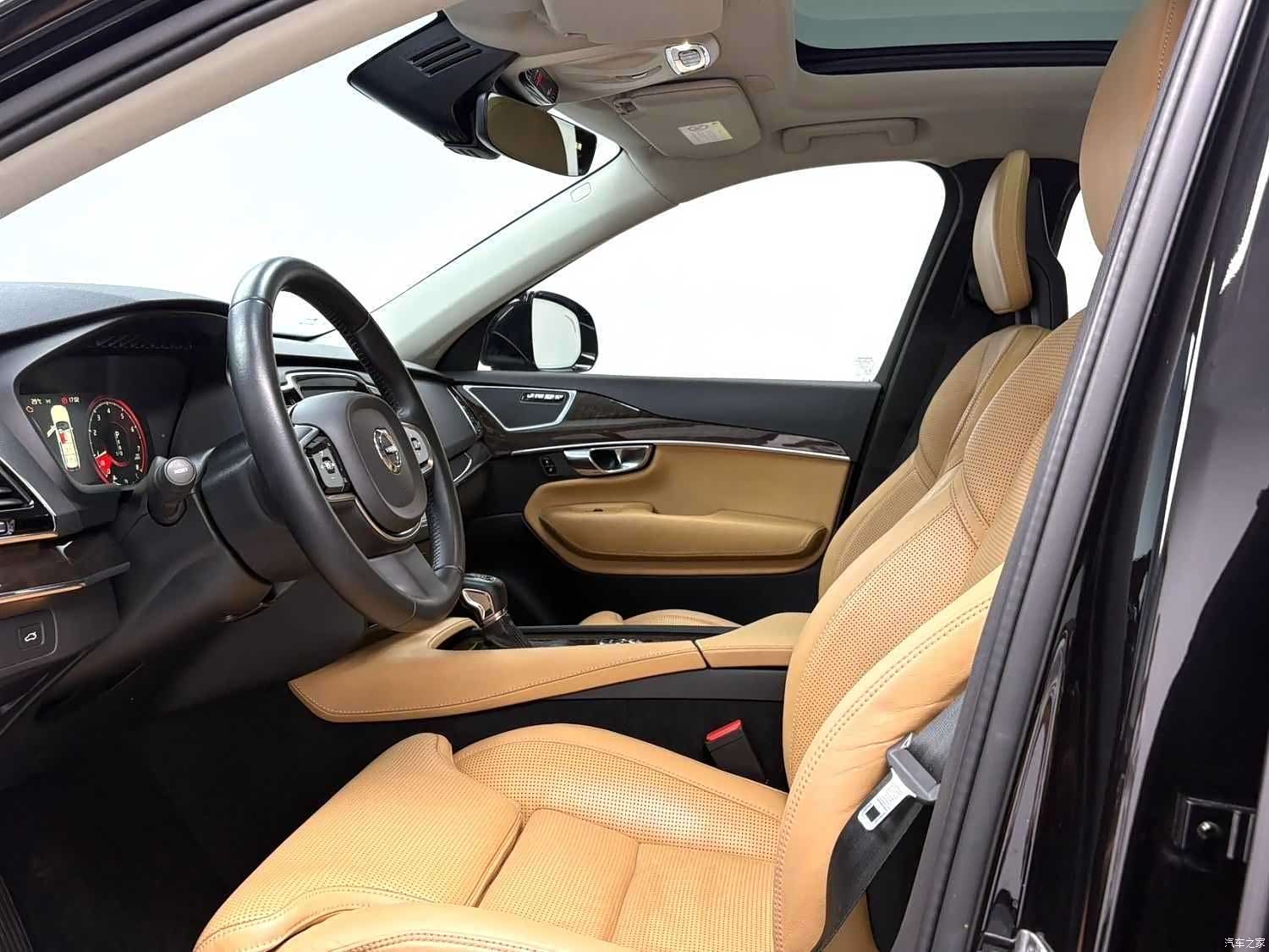 Volvo XC90, 2017 3