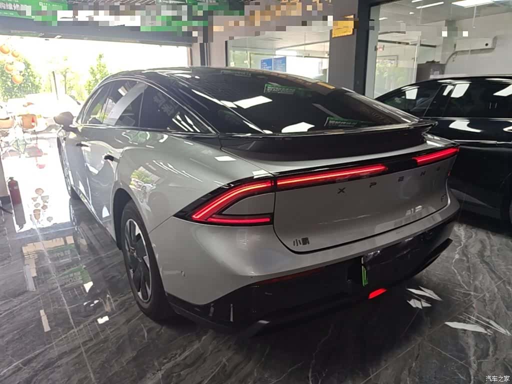 Xpeng P7, 2024 все фото