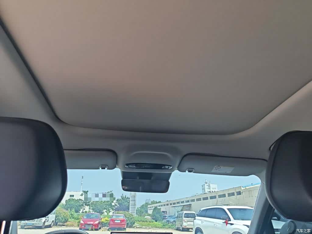 Geely Galaxy E5, 2025 18