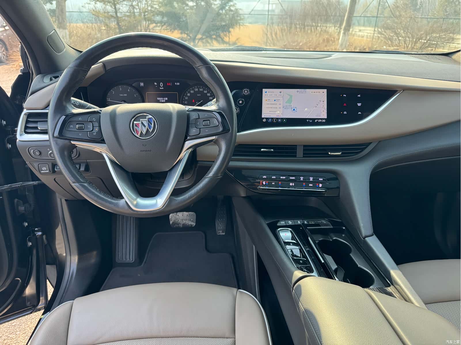 Buick Enclave, 2021 10