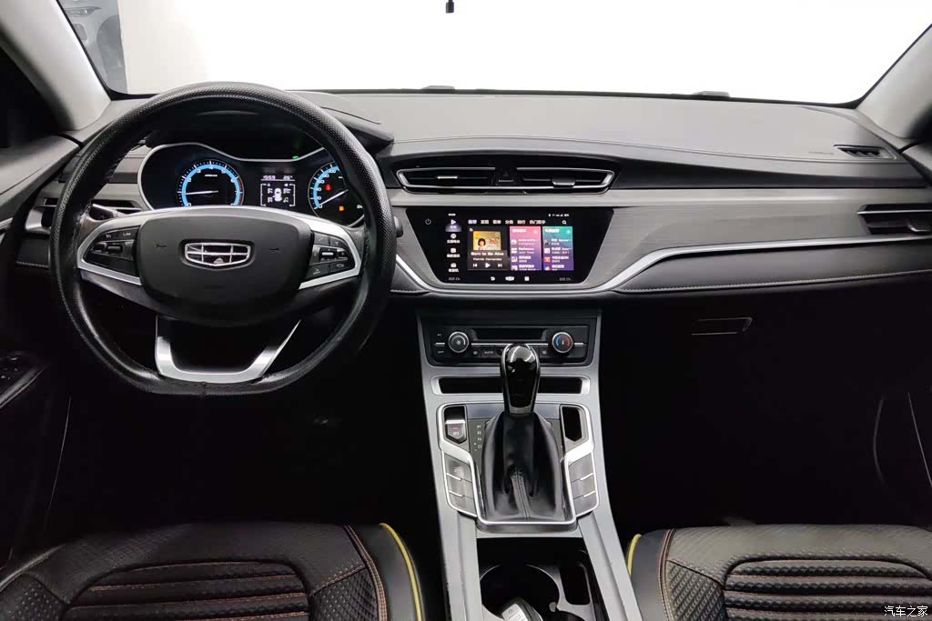 Geely Emgrand, 2021 12