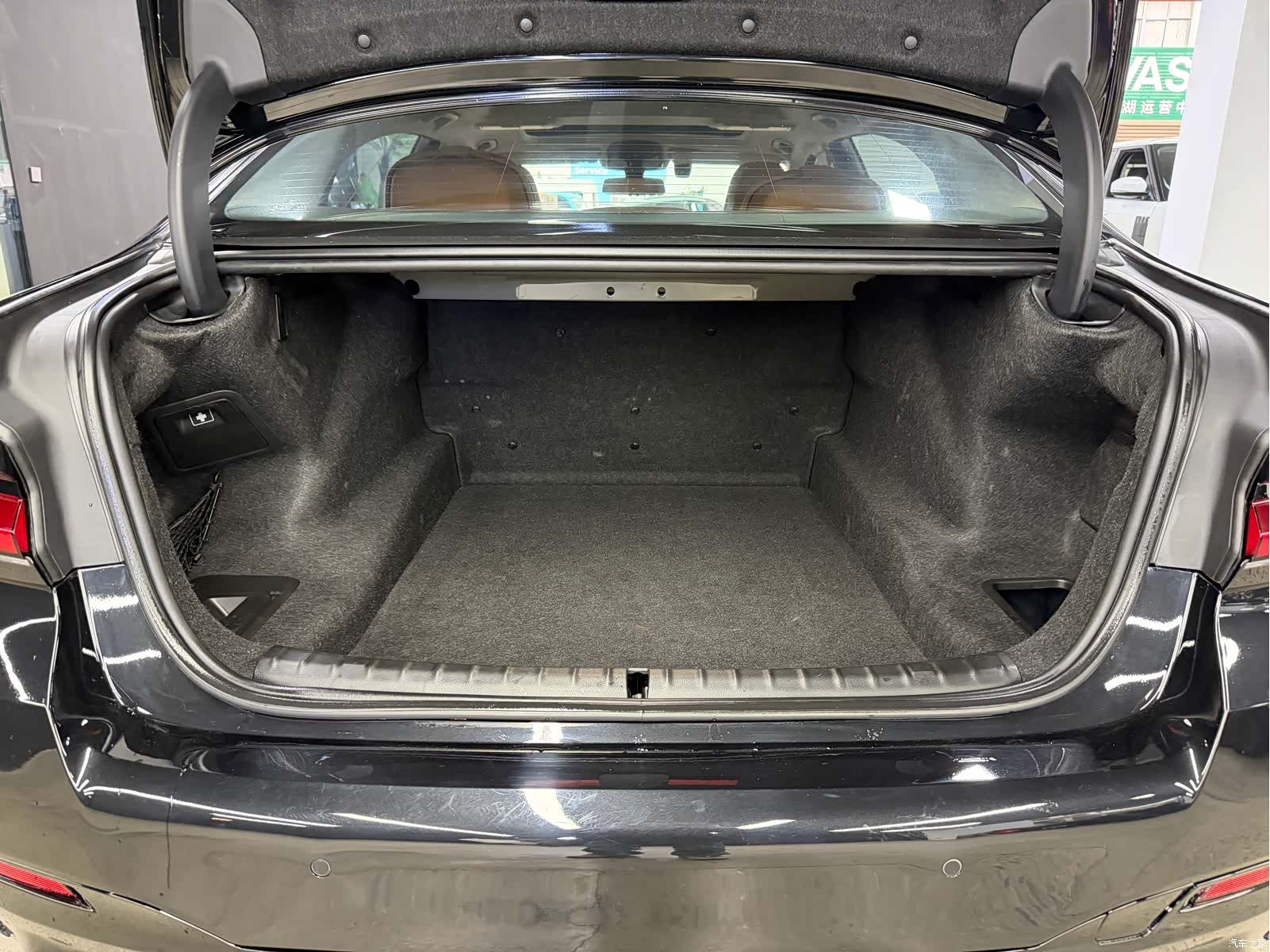 BMW 5 Series, 2017 23
