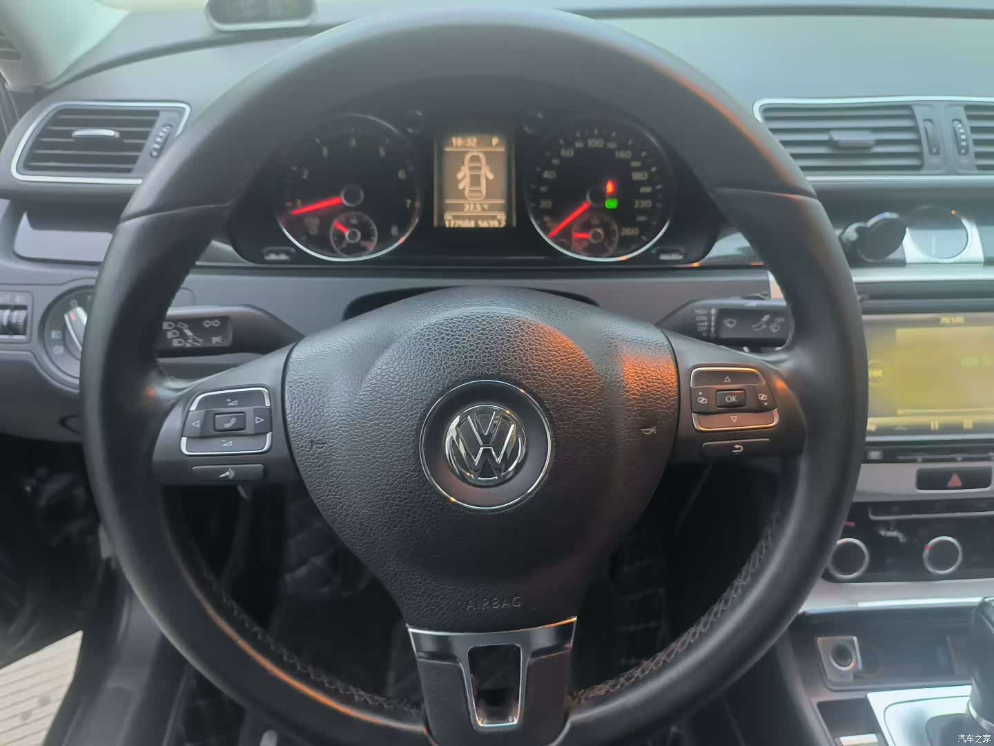 Volkswagen Magotan, 2013 7