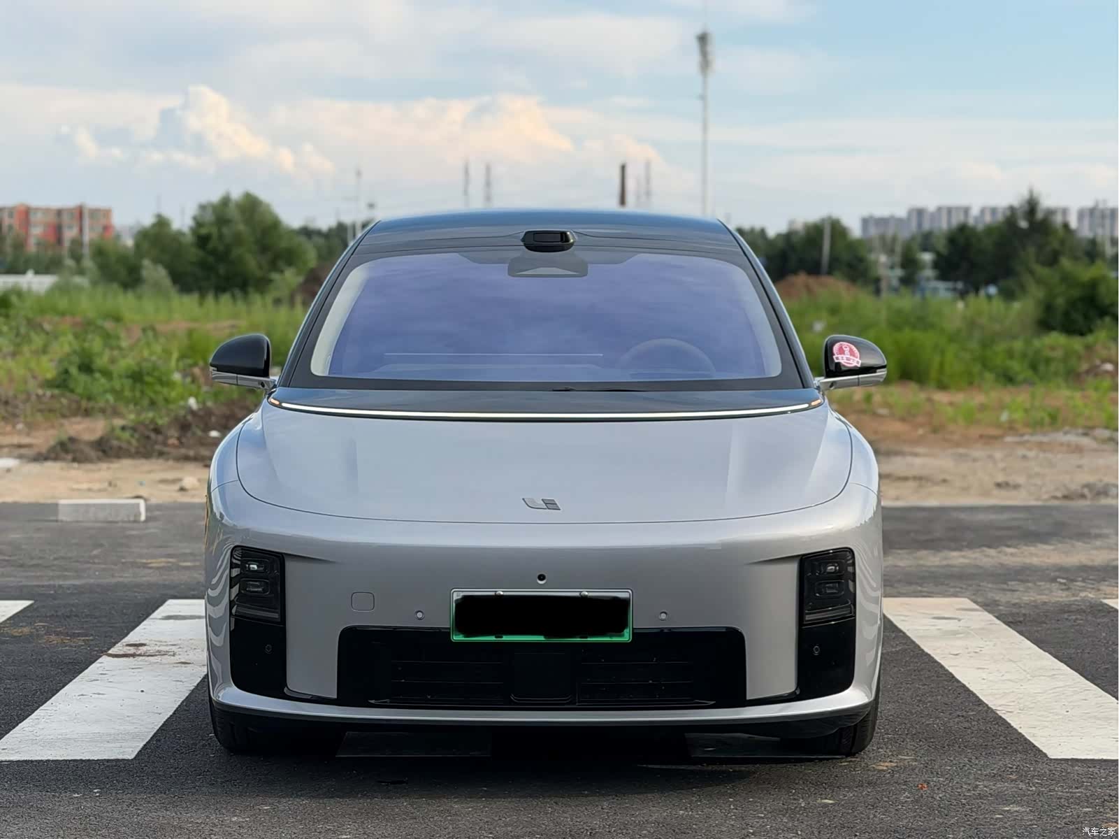 Li Auto i8, 2025 2