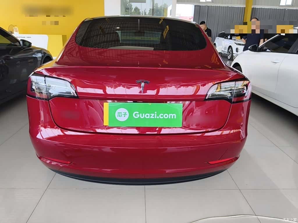 Tesla Model 3, 2020 6