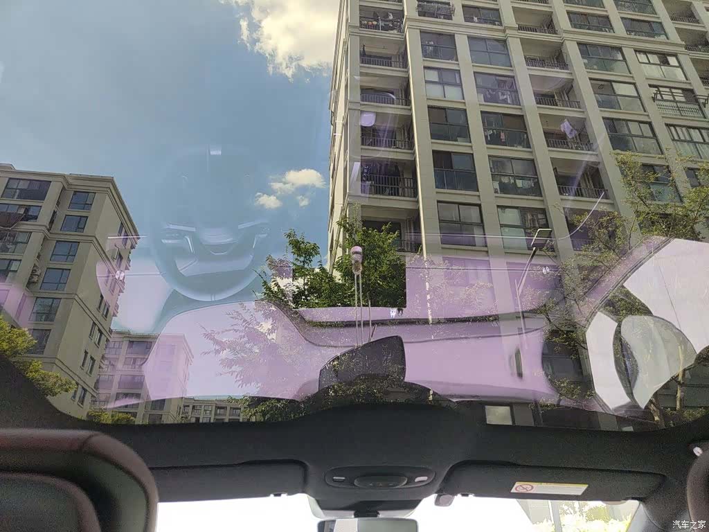 Xiaomi SU7, 2025 14