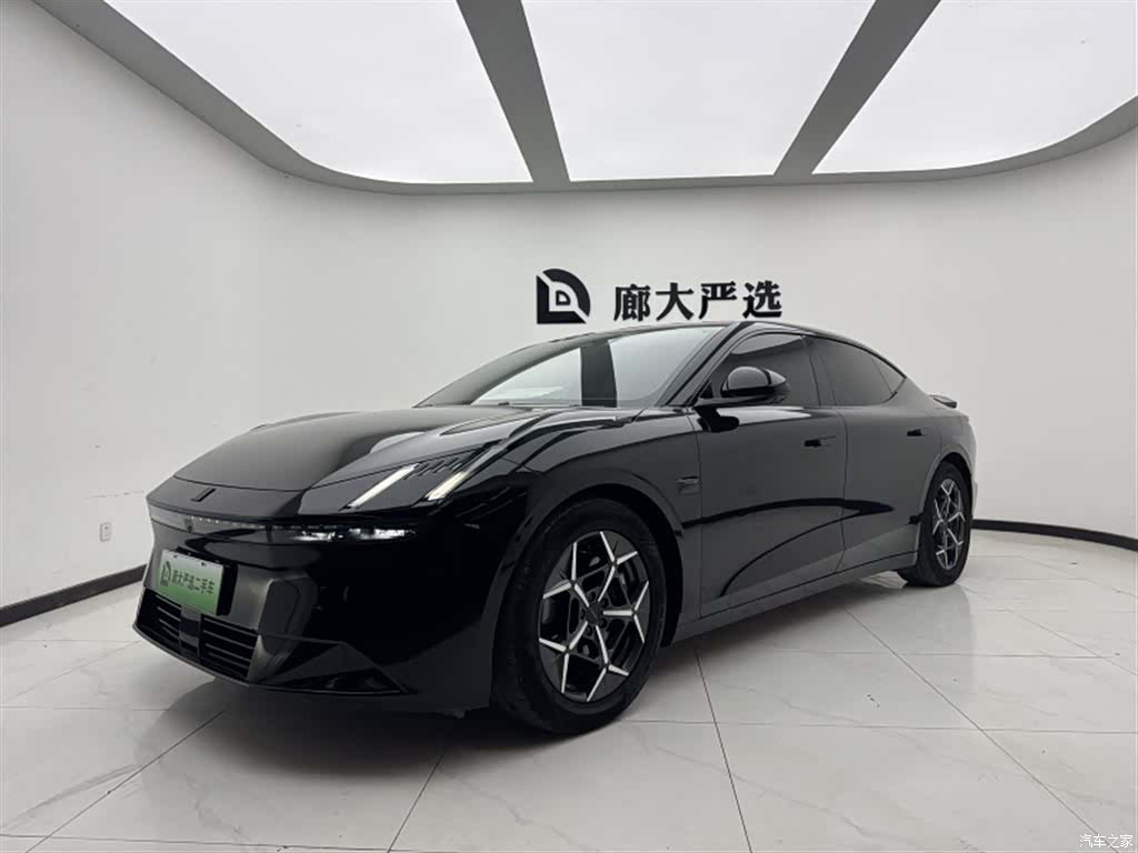 Lynk & Co Z10