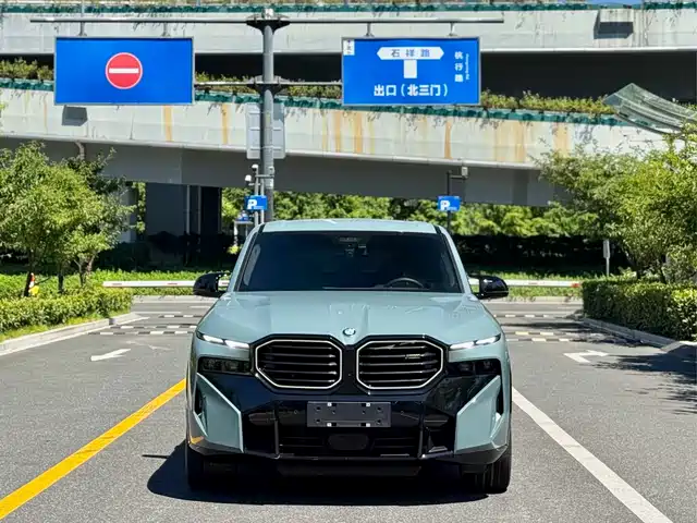 BMW BMW XM 2024 — купить из Китая под заказ