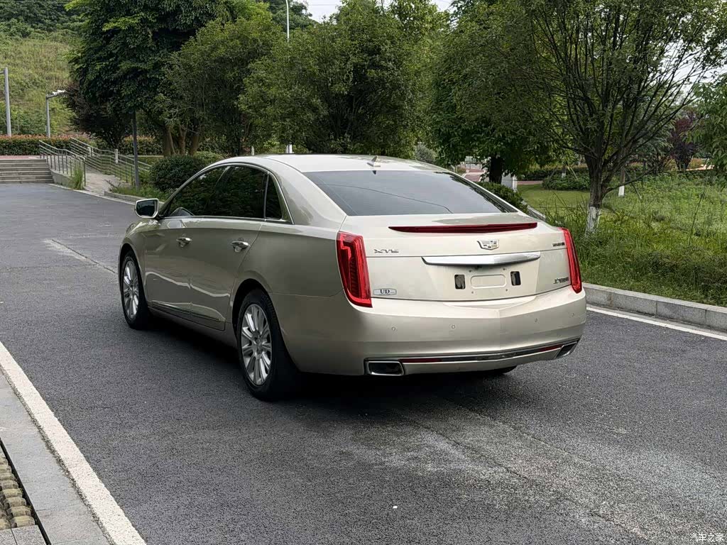 Cadillac XTS, 2016 9