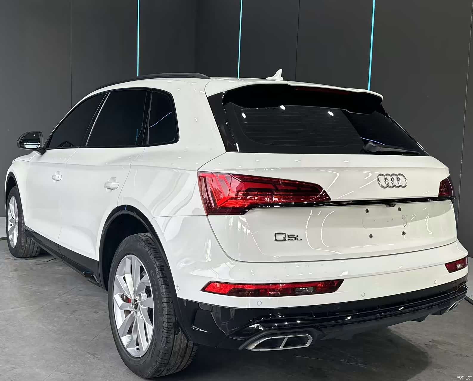 Audi Q5L, 2022 8