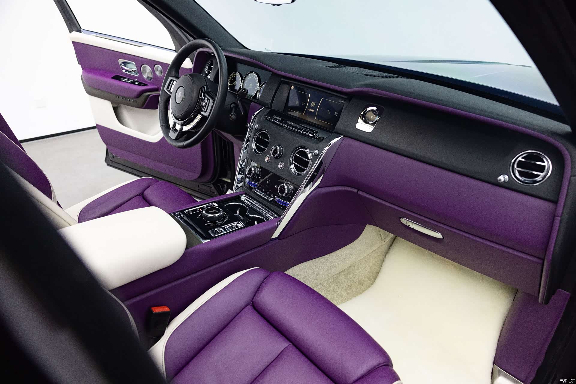 Rolls-Royce Cullinan, 2020 18