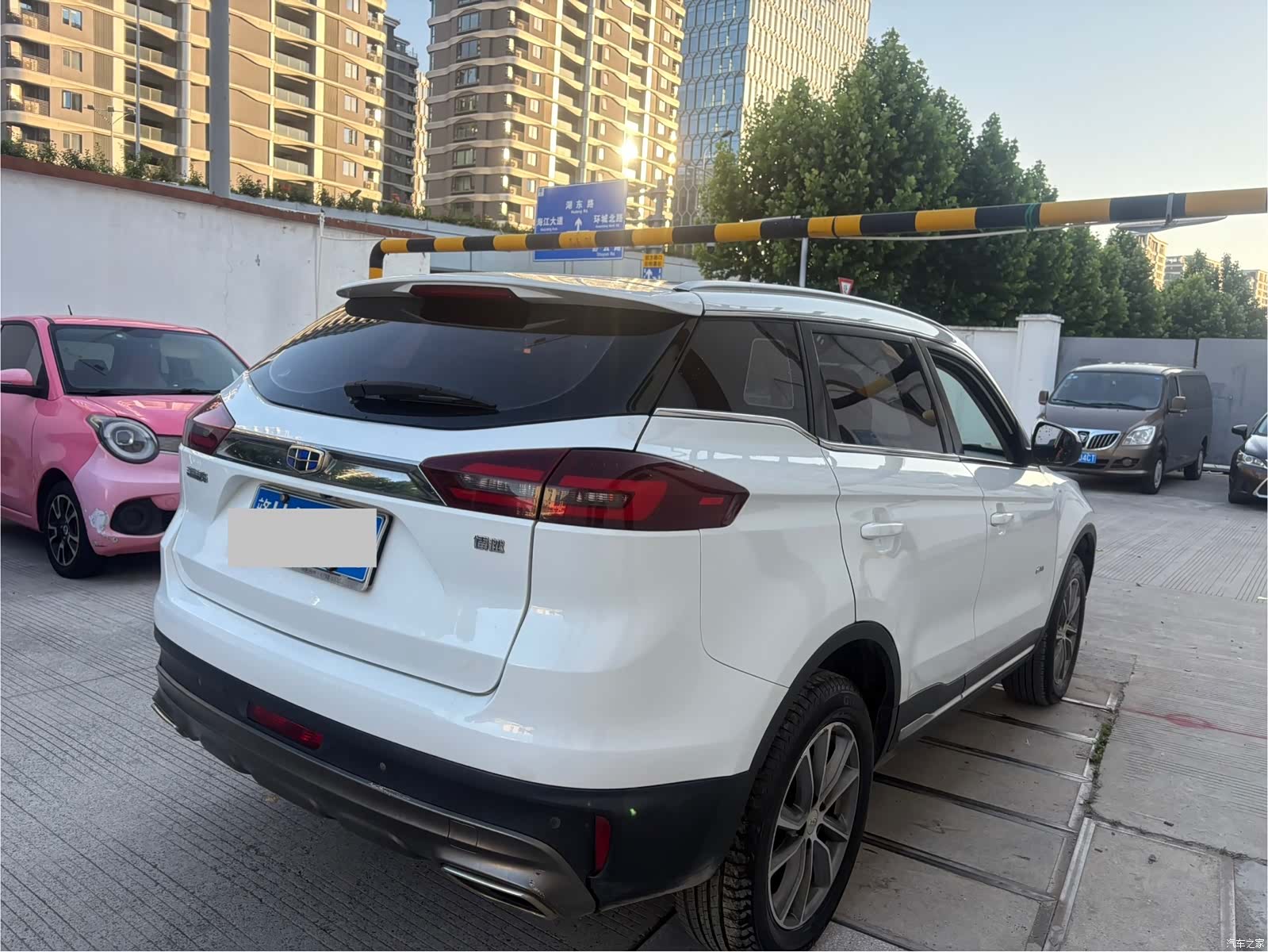 Geely Boyue, 2019 9