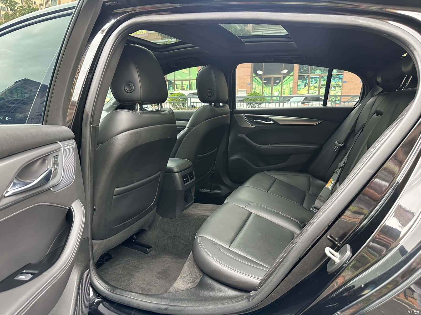 Cadillac CT5, 2021 все фото