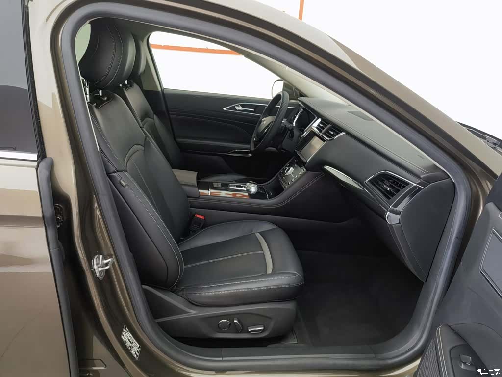 Ford Taurus, 2015 23