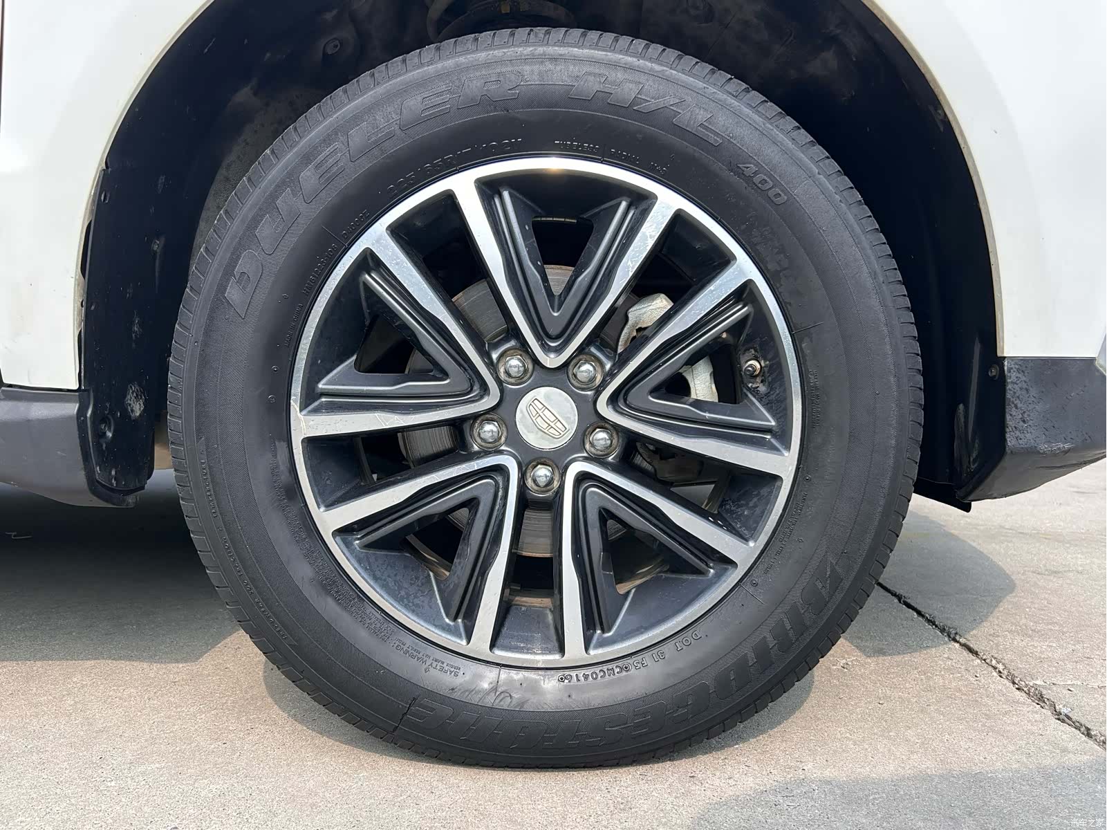 Geely X6, 2019 9