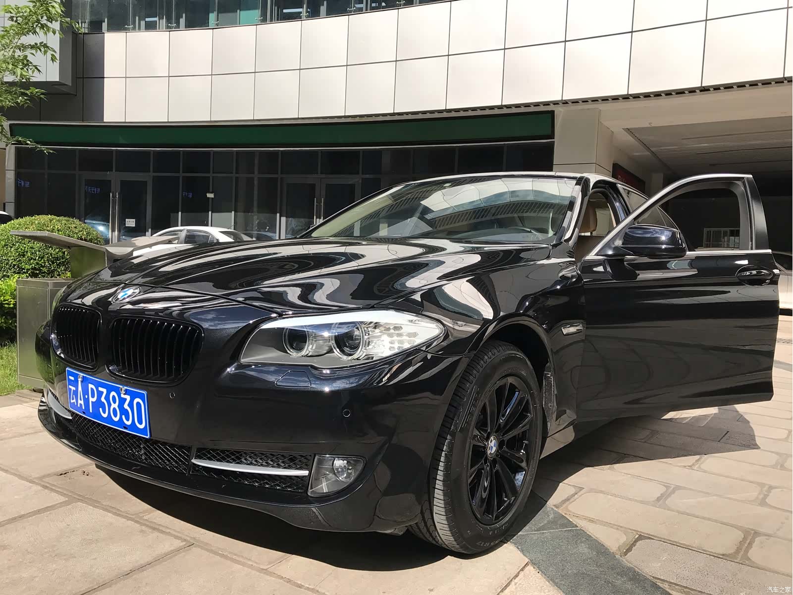 BMW 5 Series, 2012 4