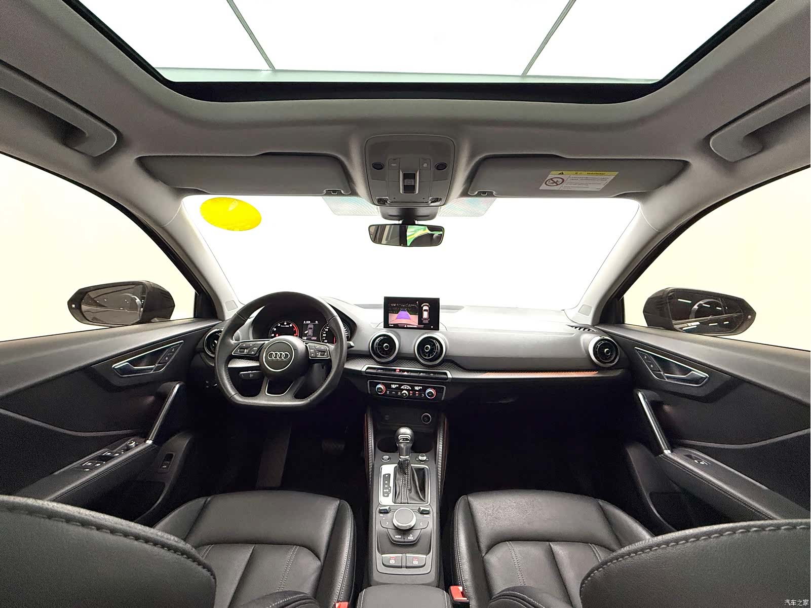 Audi Q2L, 2021 17