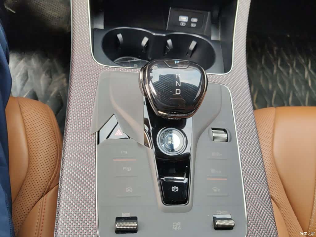BYD Han, 2022 14
