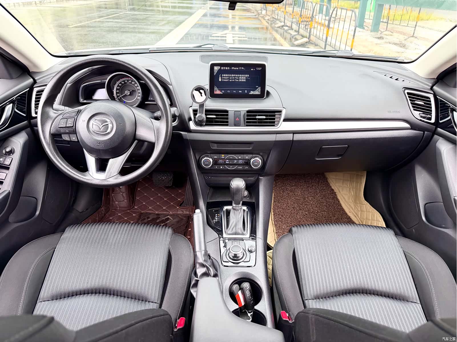 Mazda Mazda3, 2016 7