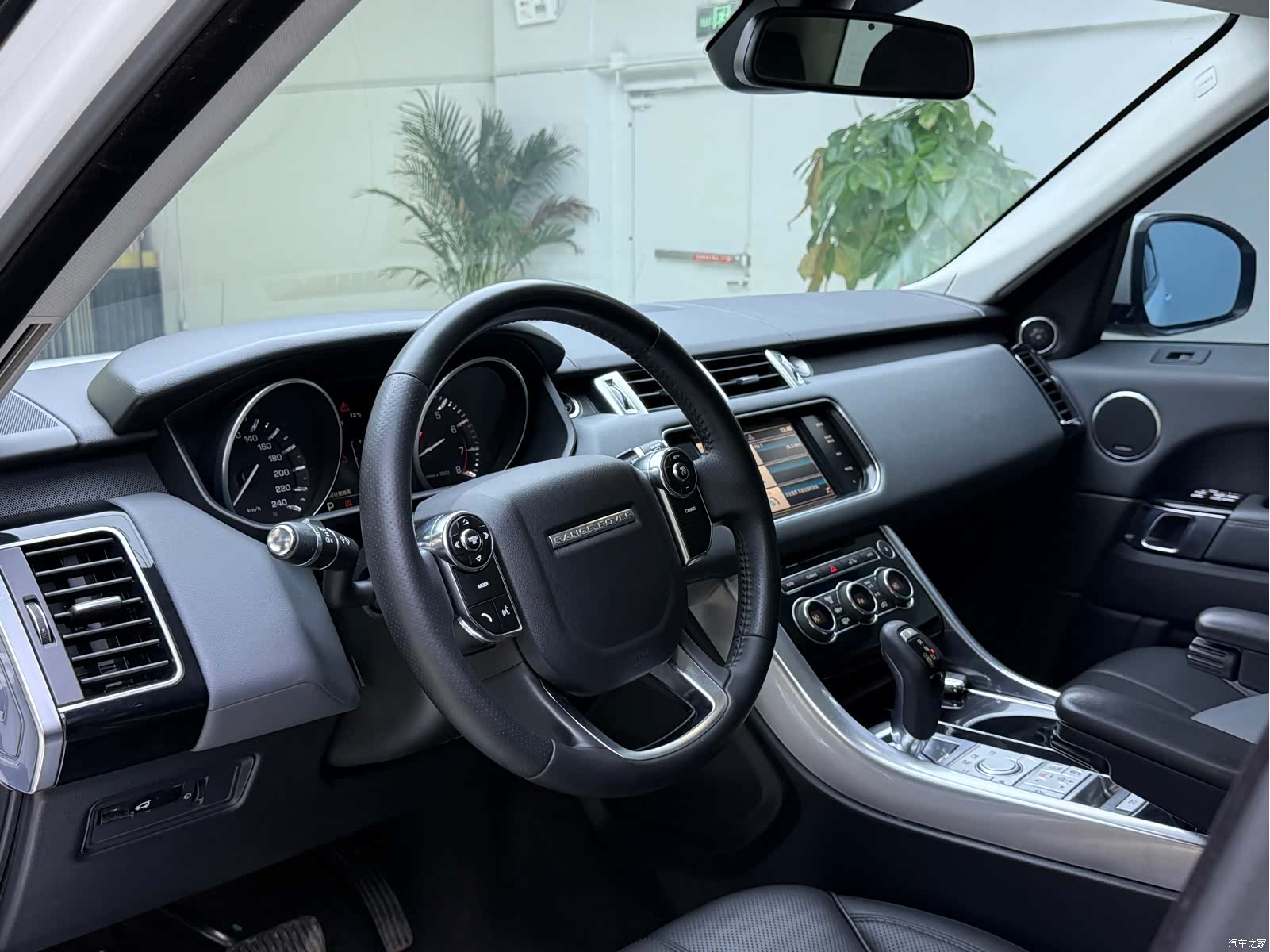 Land Rover Range Rover, 2014 4